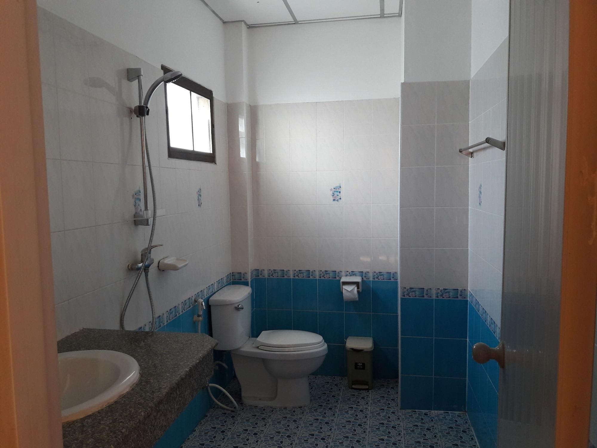 Patong Green Mango Guesthouse מראה חיצוני תמונה