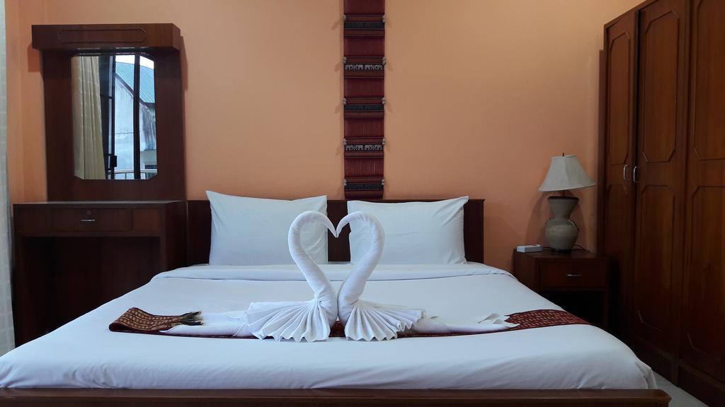Patong Green Mango Guesthouse מראה חיצוני תמונה